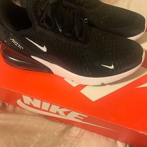 Nike Air Max 270 sneakers